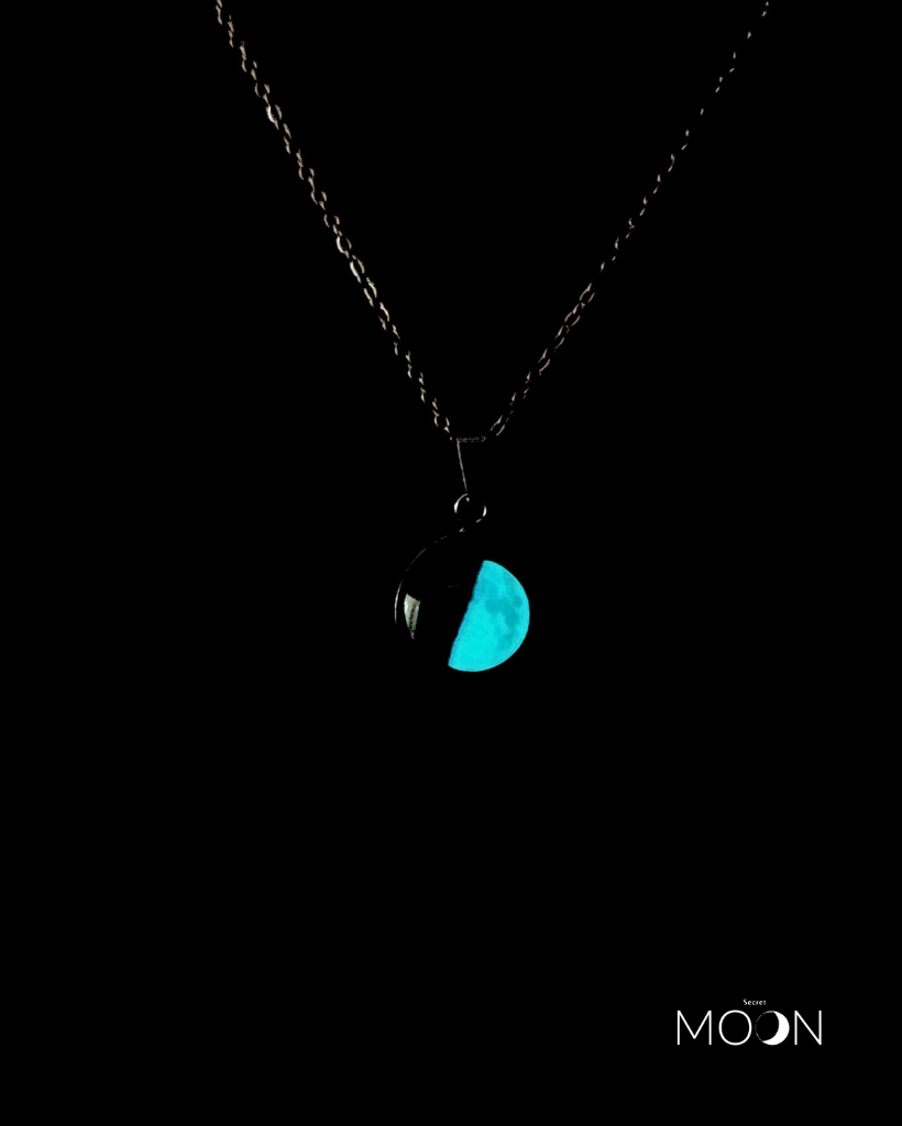 Luna Cuarto Menguante - Cadena de acero quirúrgico o plata 925