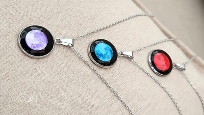 Colección Cósmica - Purple Moon. Luna llena Purpura.
