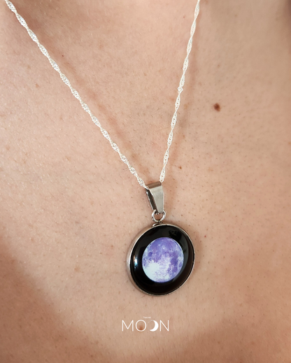 Colección Cósmica - Purple Moon. Luna llena Purpura.